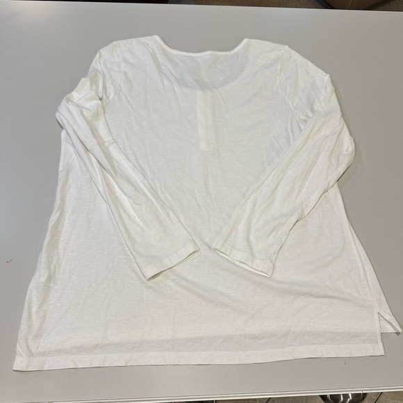 J. Jill Long Sleeve White Embroidered With Buttons Knit Shirt Size XL - Picture 2 of 6